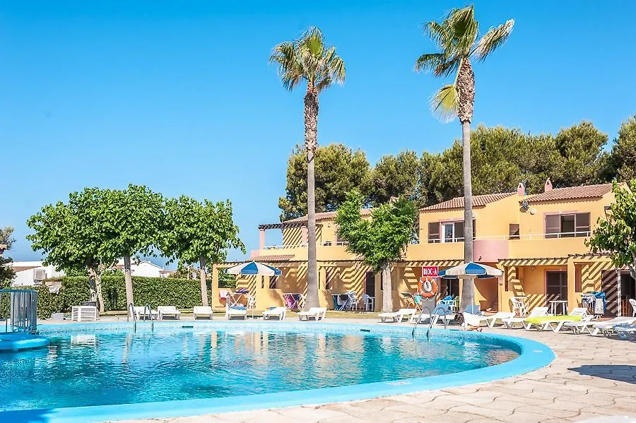 Hotel Apartamentos Ses Anneres Cala'N Blanes
