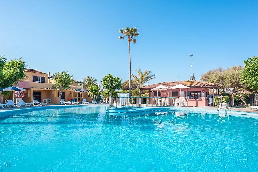 Apartamentos Ses Anneres Cala'N Blanes  Spain